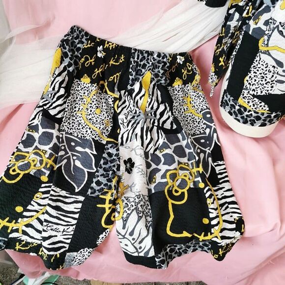 Hello Kitty Outfit Size Small Black Leopard Zebra Gyaru Gal Style Top Shorts Set - Picture 5 of 10